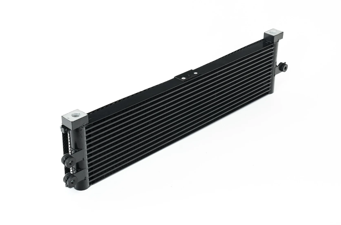 CSF Radiators BMW F8X M3 / M4 / M2 Comp High-Performance Oil Cooler